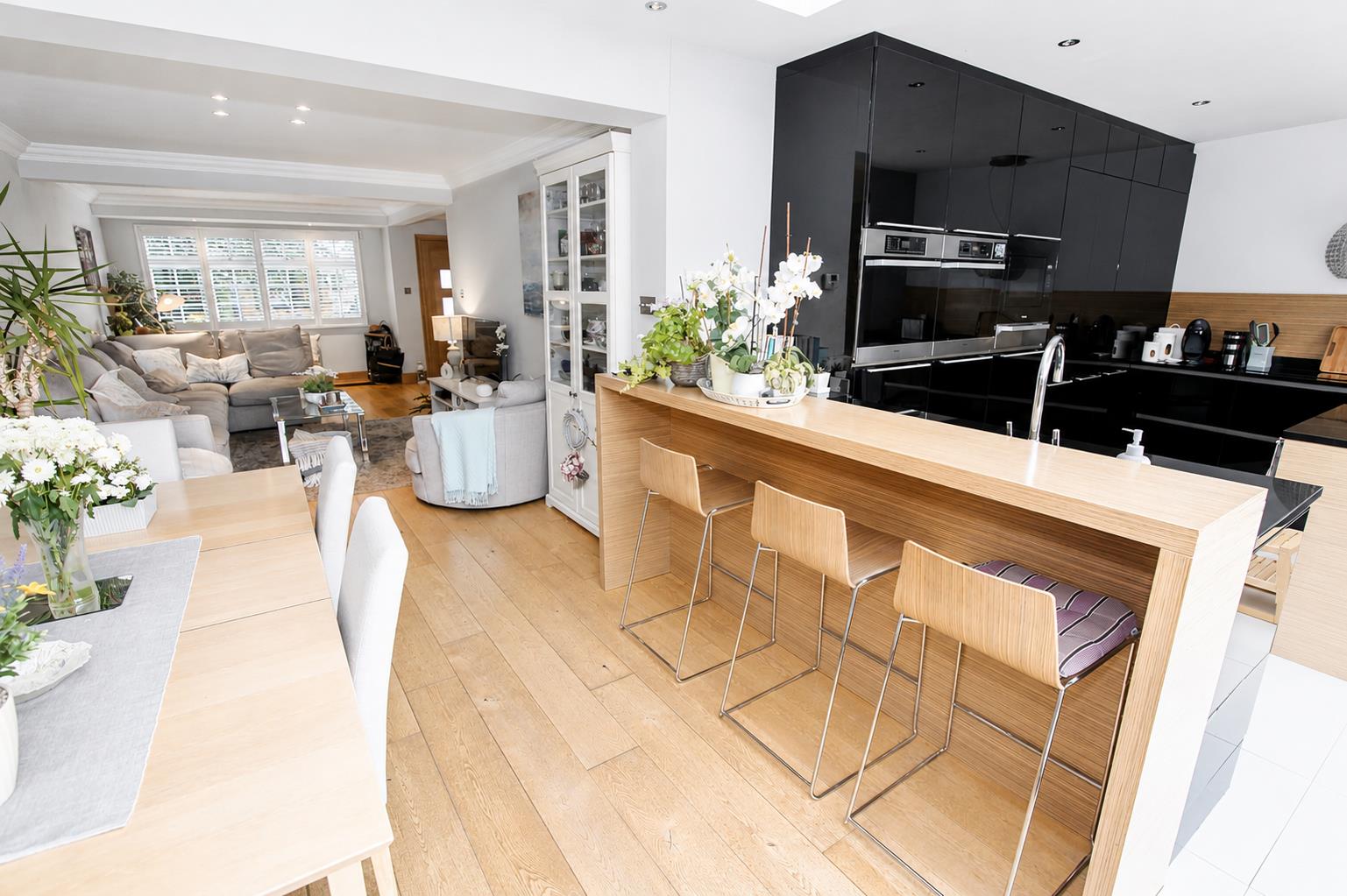 Gassiot Way, Sutton